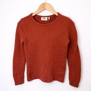 Fjällräven Wool Sweater Medium Rust Textured Knit Minimalist Outdoor